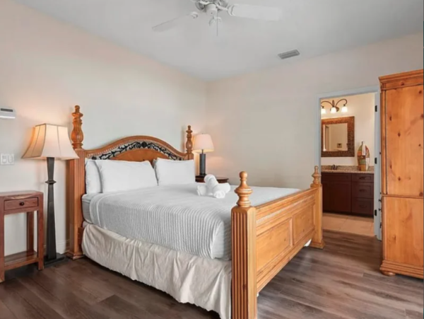 Holmes Beach Retreat with Private Pool on Anna Maria Island